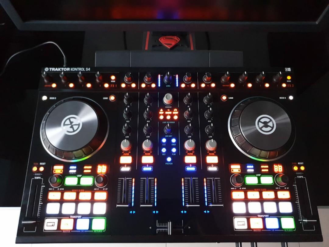 Native Instruments Traktor Kontrol S4 Mk2 Dj Controller Mixer With Headphones Electronics Others On Carousell