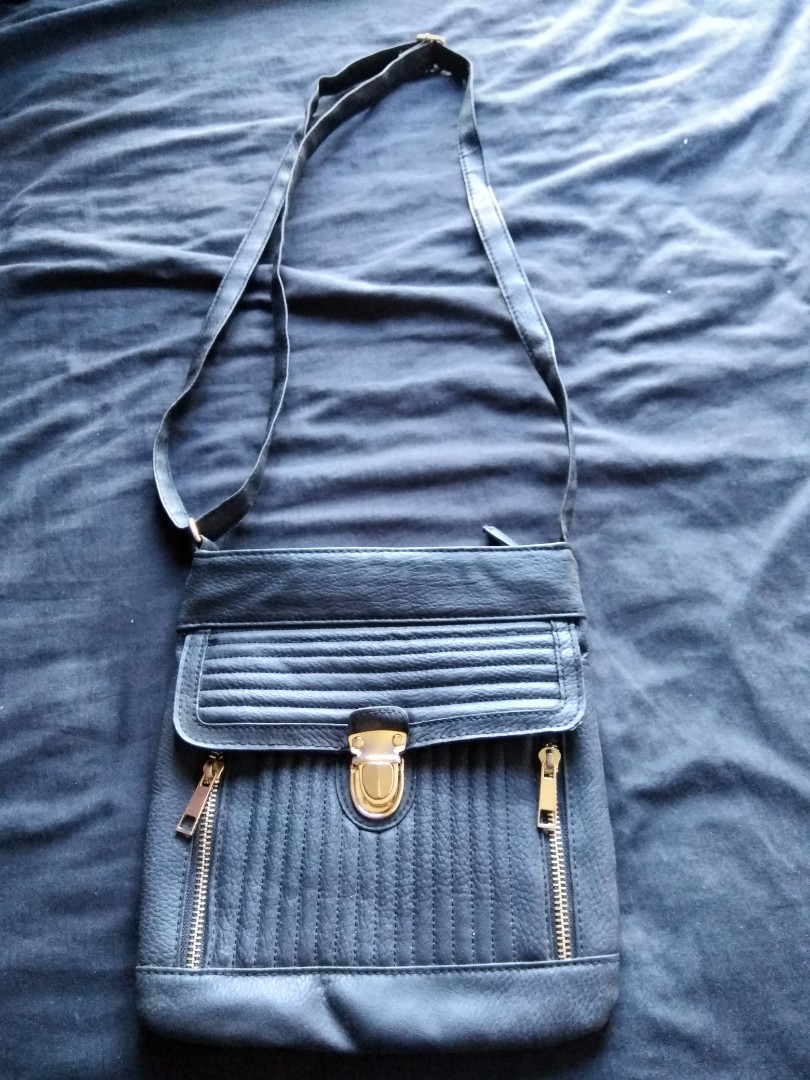 new look black cross body bag