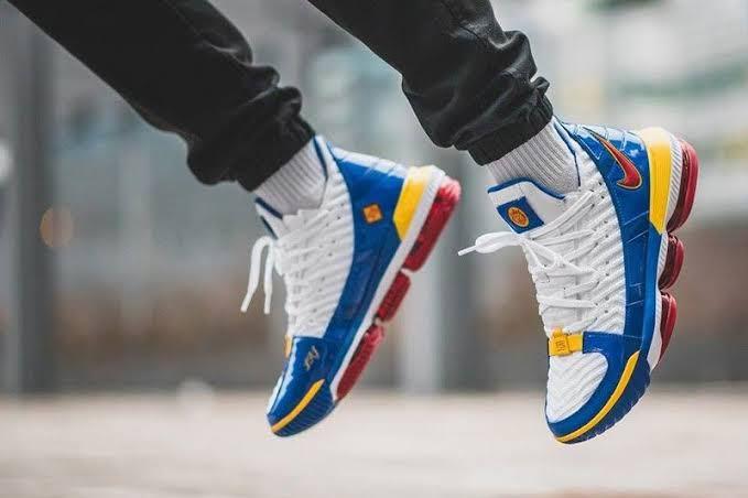 Nike LeBron 16 Superbron
