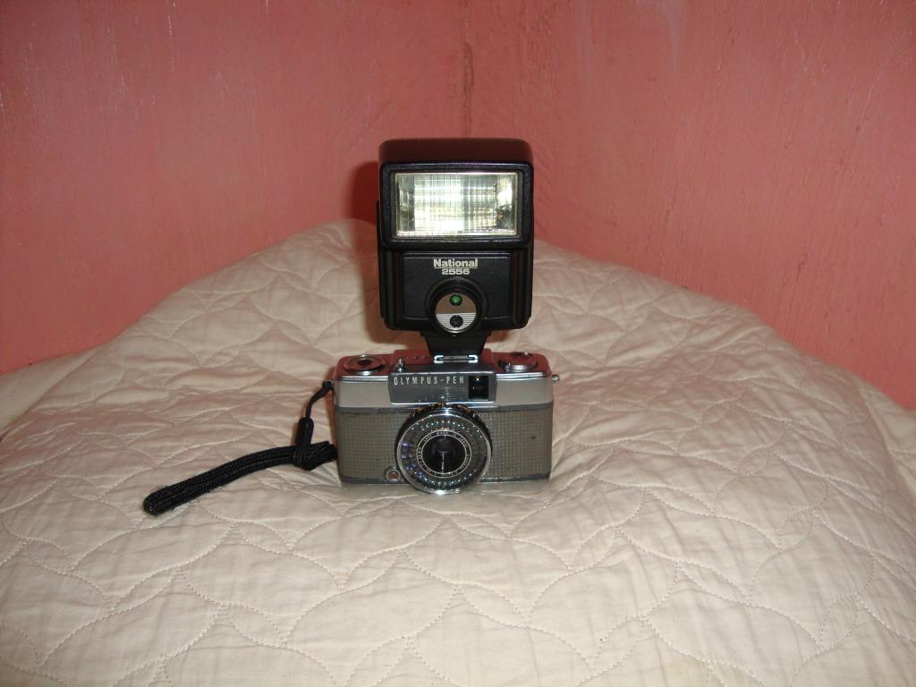 Olympus Pen Ee2 Analog Camera Half Frame 18x24 With Flash Photography Cameras On Carousell
