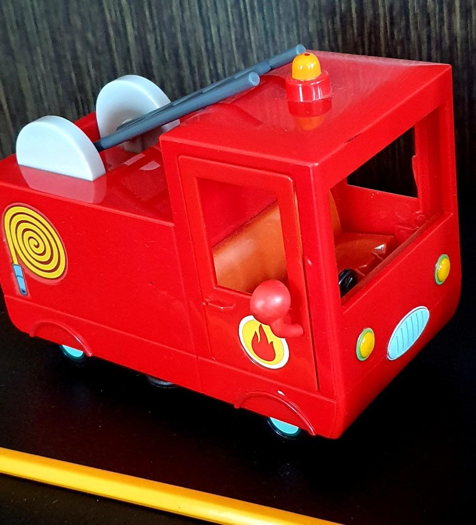 Peppa pig fire truck toy new arrivals
