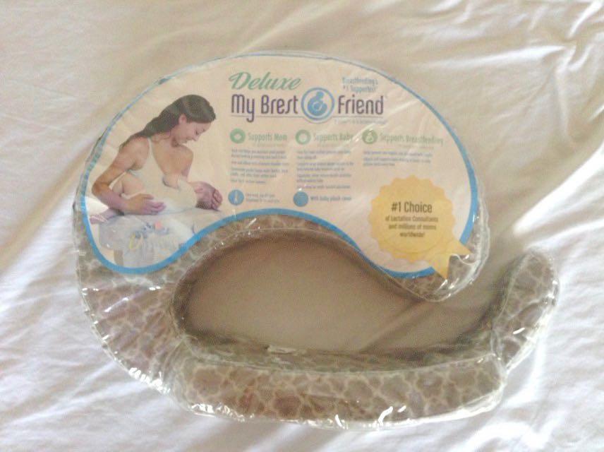 feeding friend nursing pillow