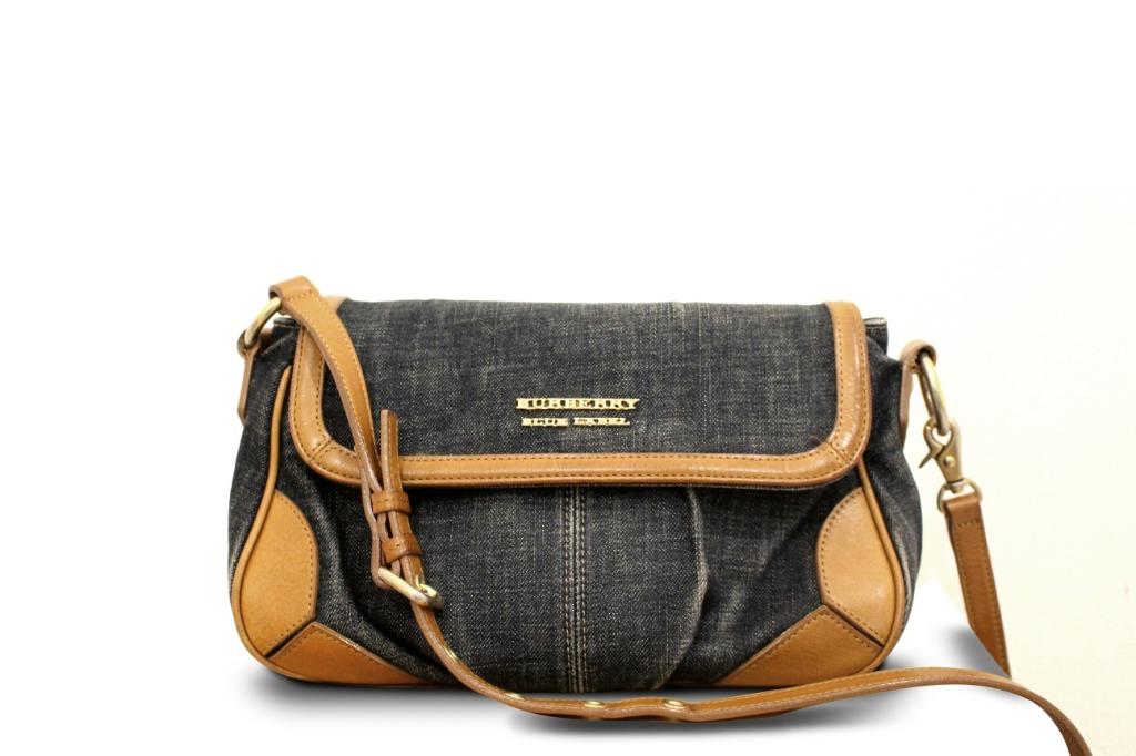 burberry navy bag