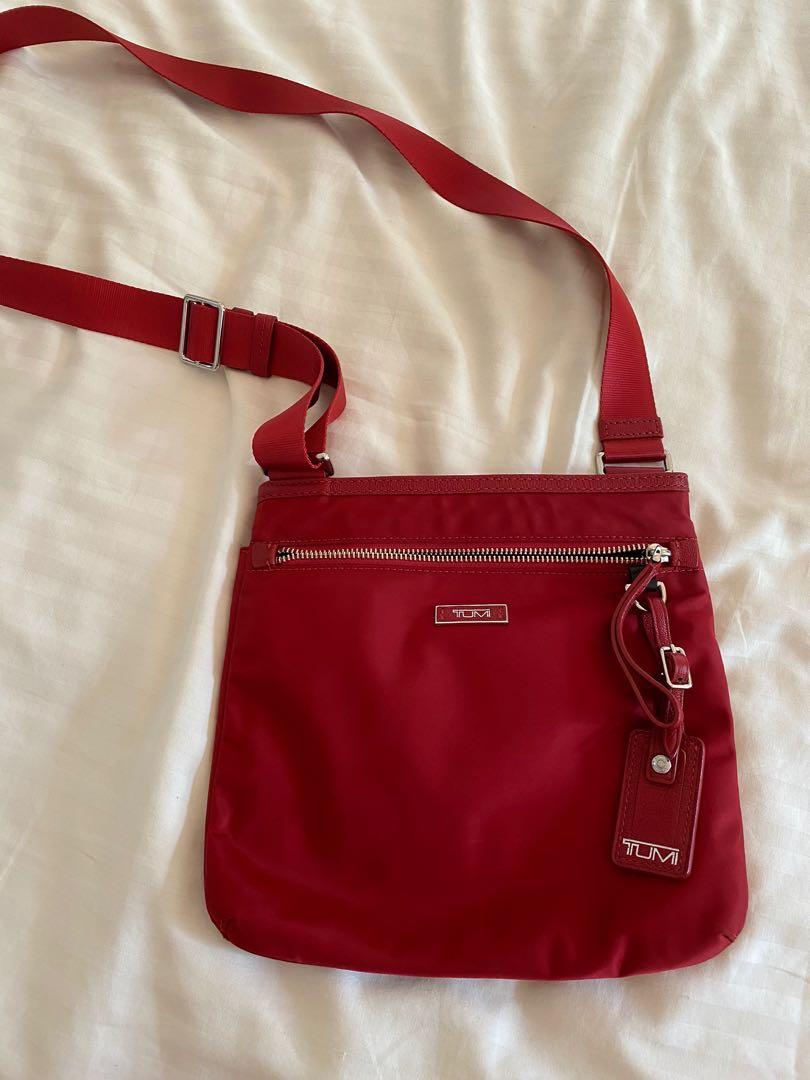 Tumi red bag clearance