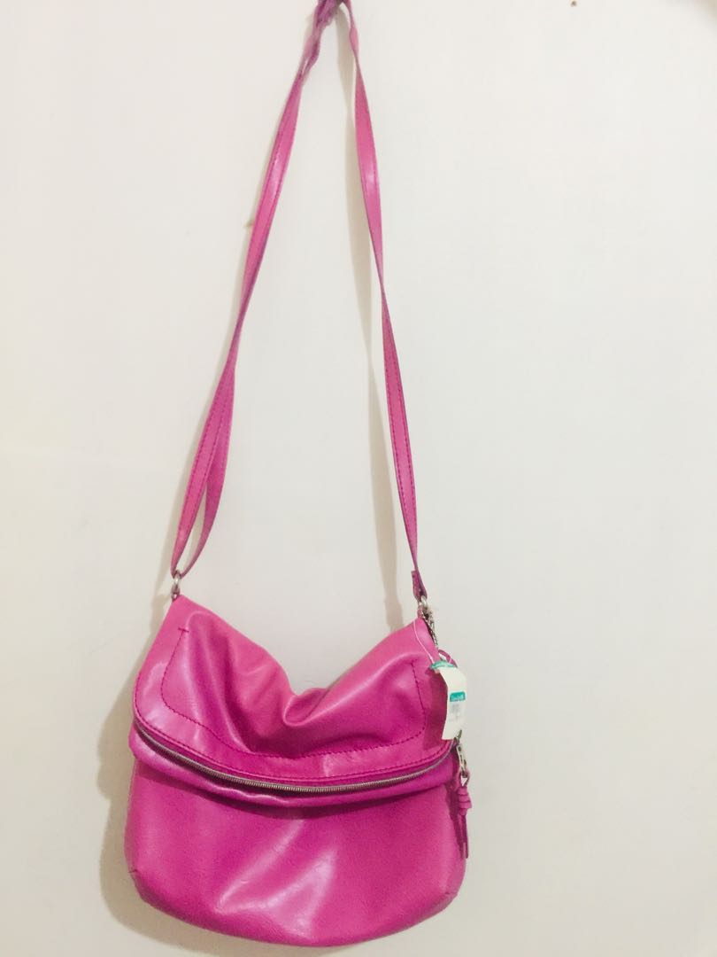 relic sling bag