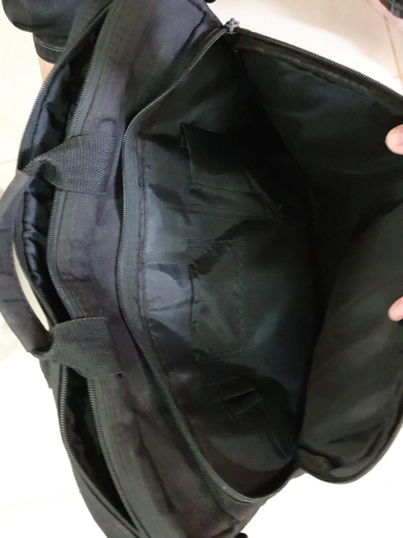 Sony vaio laptop bag, Men's Fashion, Bags, Sling Bags on Carousell
