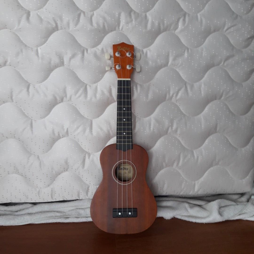 Ukelele M175 Natural Mahogany (Category: Musical Instruments) located in Manila. Submitted by PickClickShip (Listing ID 1024767437, Image 2). Description: Ukelele M175 Natural Mahogany smooth finish Music Artist instrument Monterey Ukulele Natural Mahogany Wood Smooth Artist Hobby Music AU A quality natural mahogany wood body with smooth finish. A better ukulele anywhere with an affordable price. - brand: Monterey AU - non-slip machine heads - ny