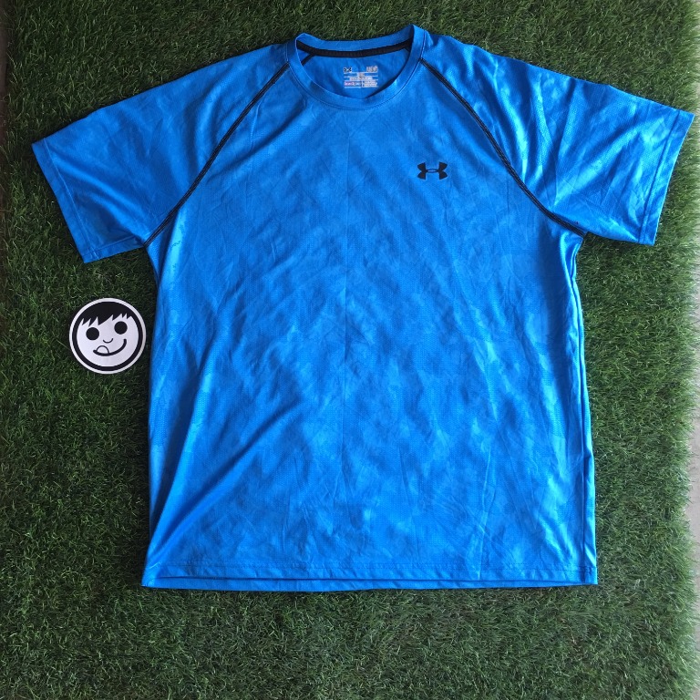 Under Armour Men's Dri-Fit T-Shirt LArge, Men's Fashion, Tops & Sets,  Tshirts & Polo Shirts on Carousell