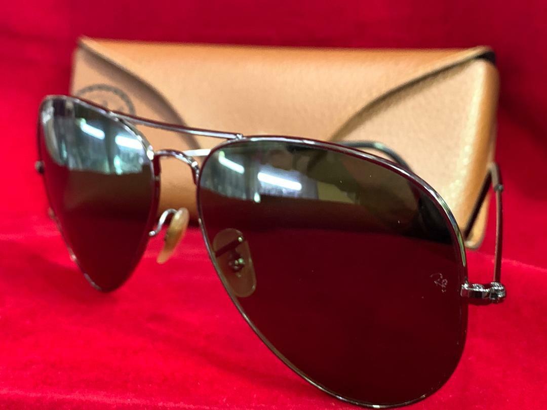 Used ray hot sale ban aviator sunglasses