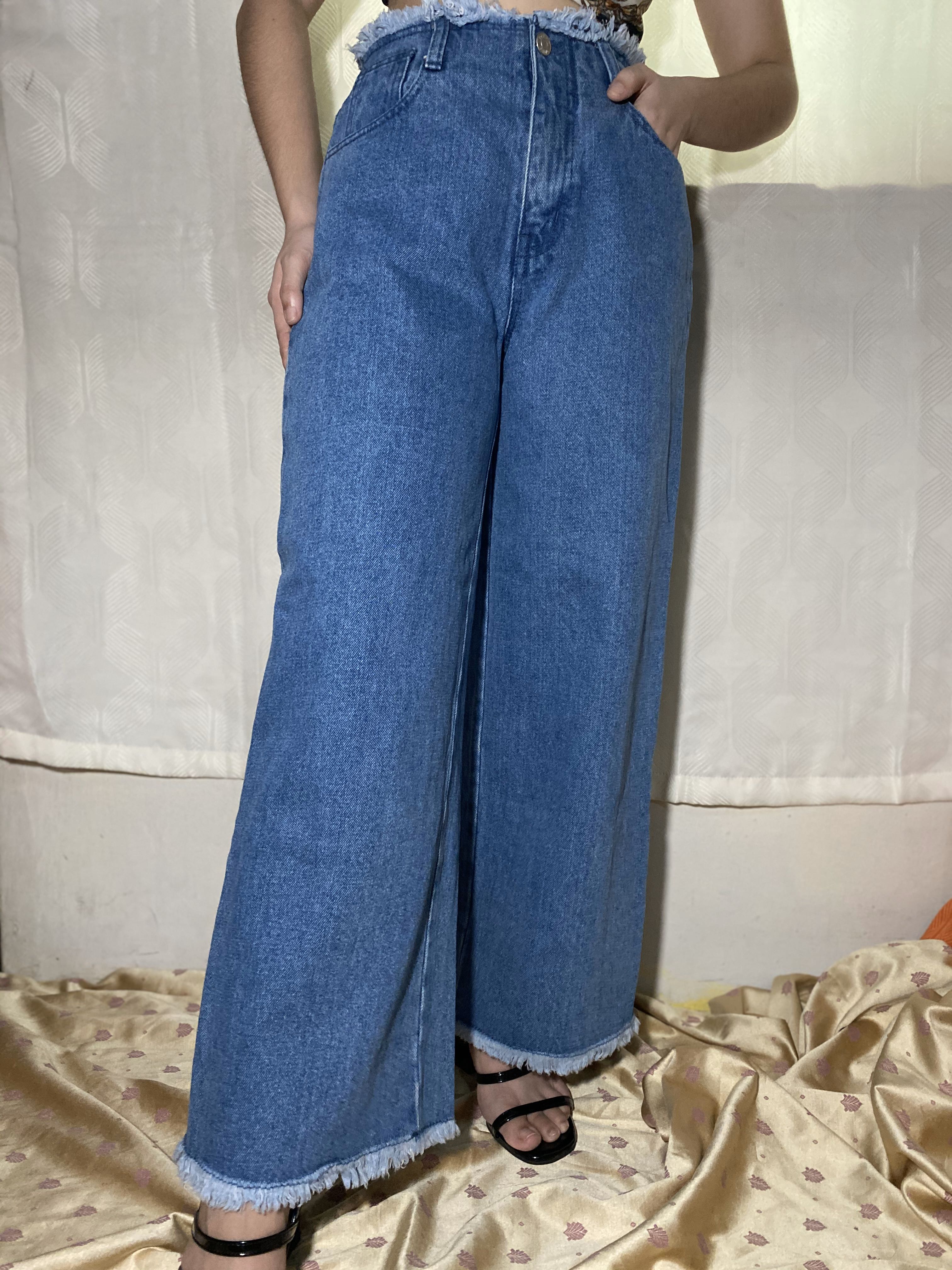 wide leg mom jeans
