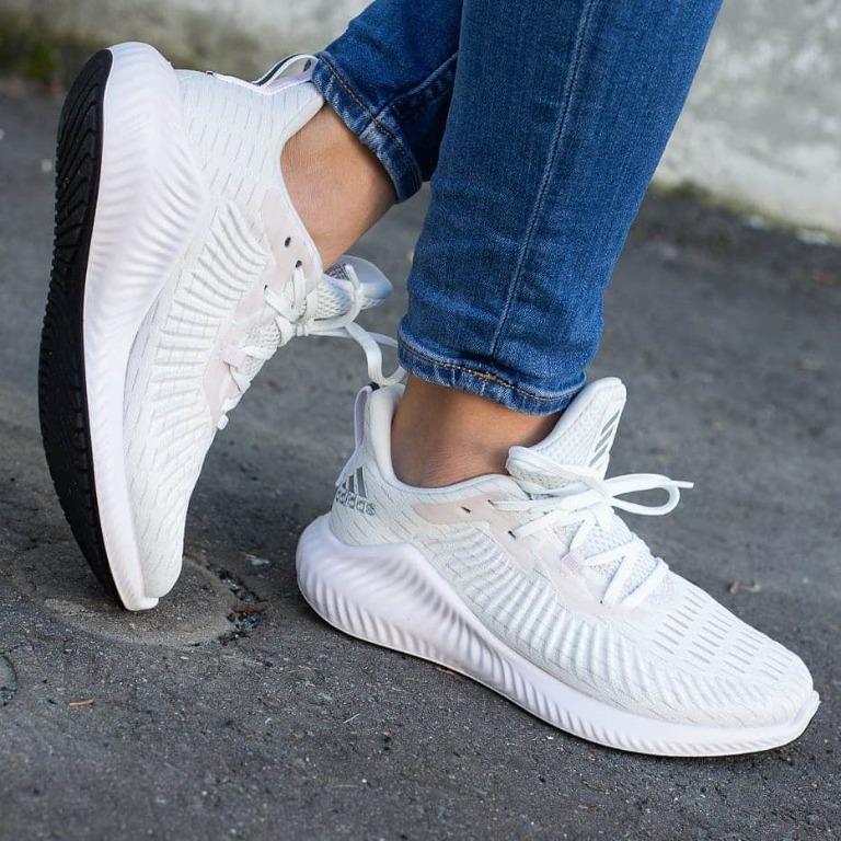 adidas alphabounce women's white