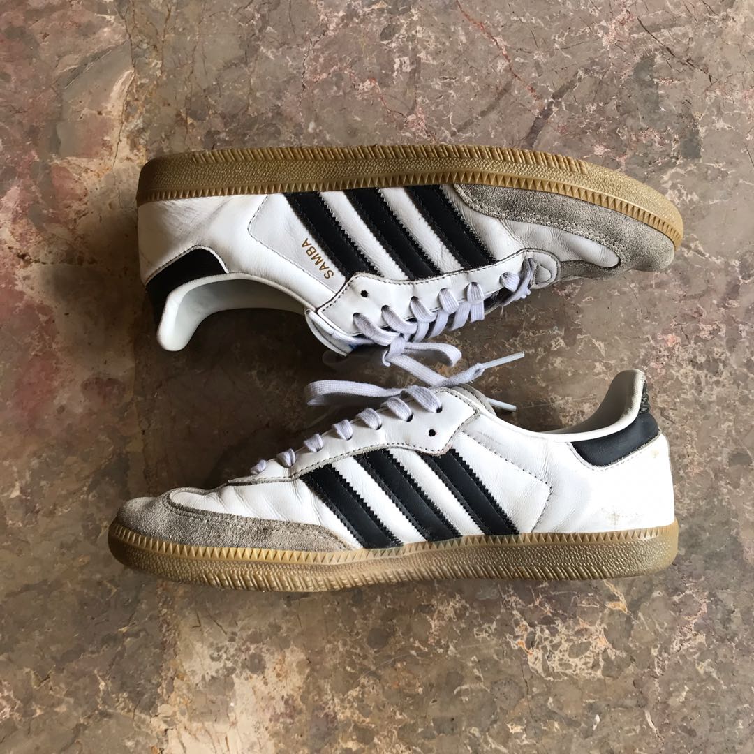 Adidas Samba, Men's Fashion, Footwear, Sneakers on Carousell