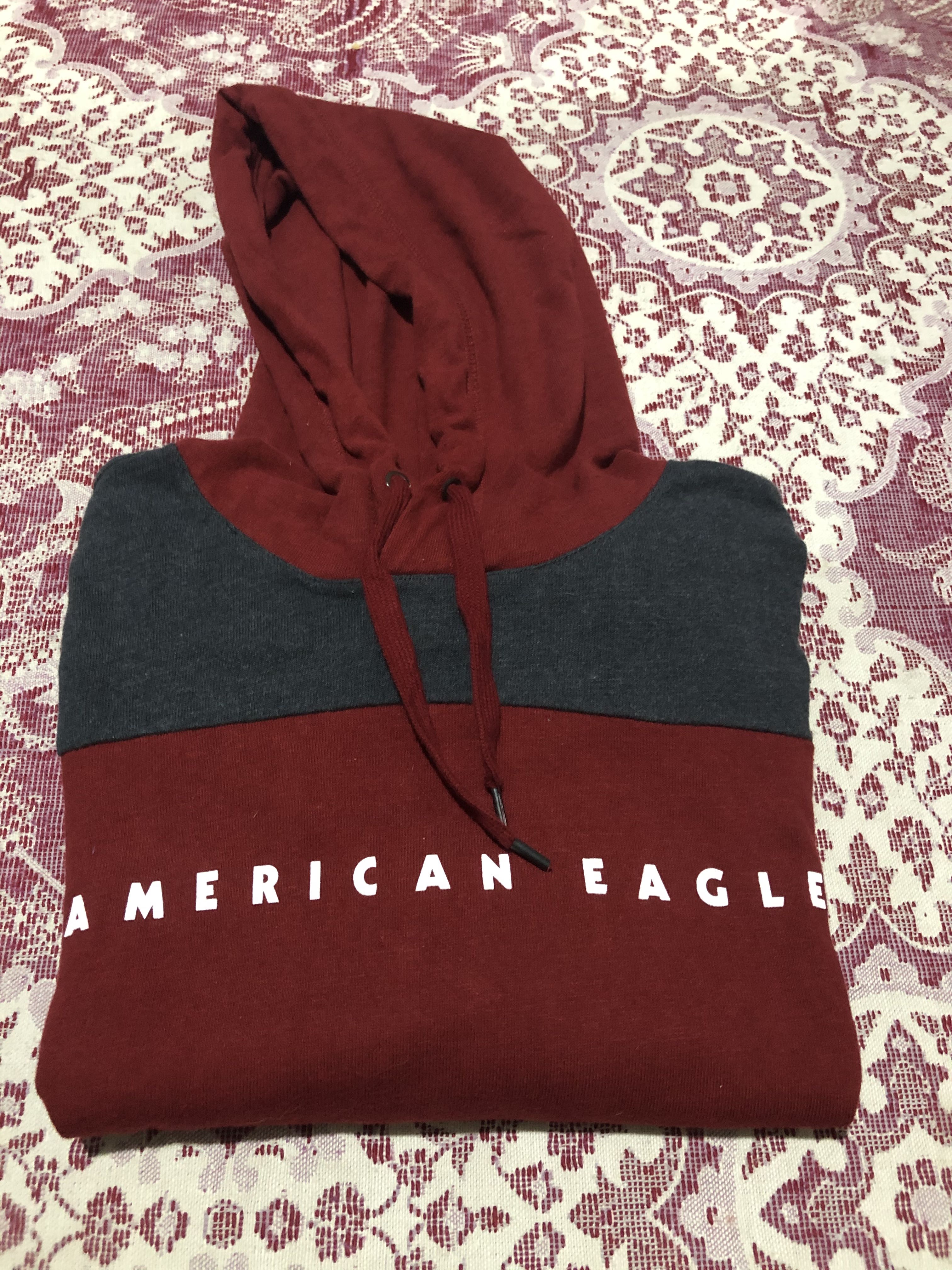 maroon american eagle hoodie