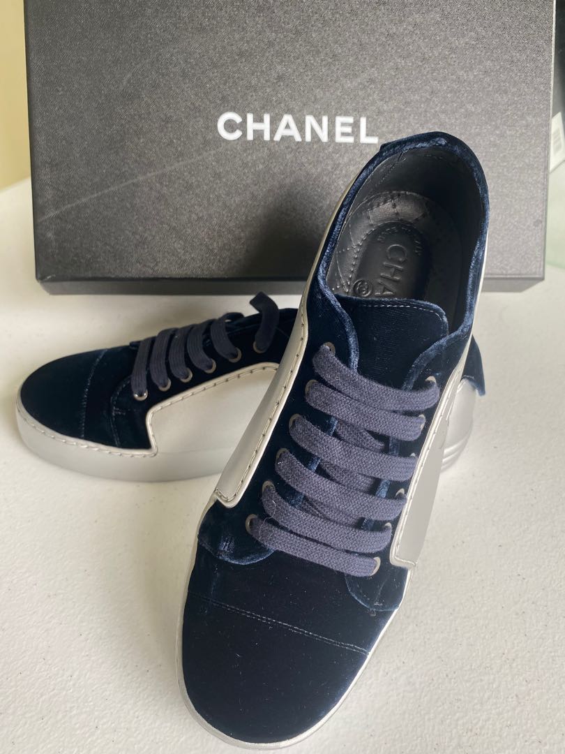 chanel sneakers size 7