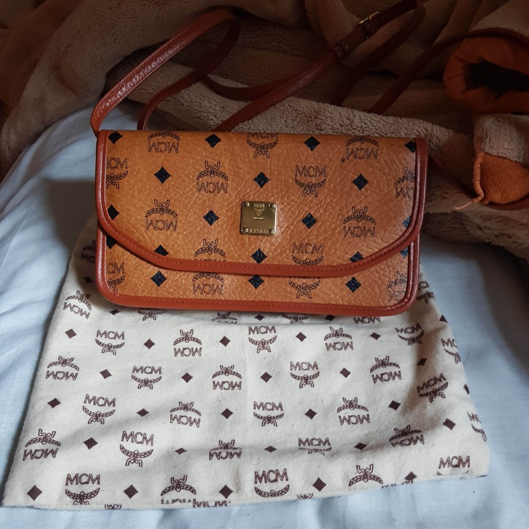 mcm classic bag