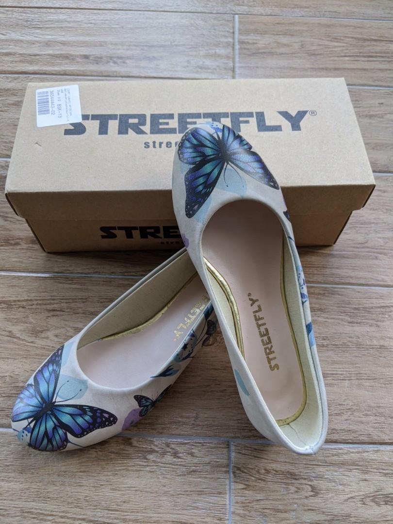 BNIB Streetfly Butterfly Shoes, Women's Fashion, Footwear, Flipflops