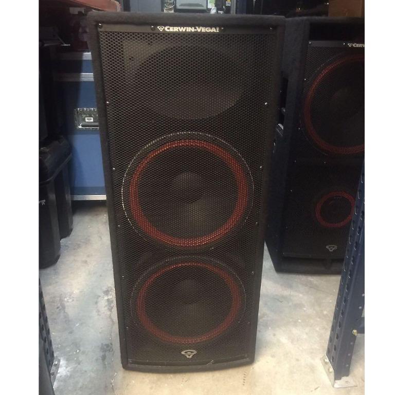CLEARANCE SALE 70 OFF 1 Pair Cerwin Vega Professional 2 000
