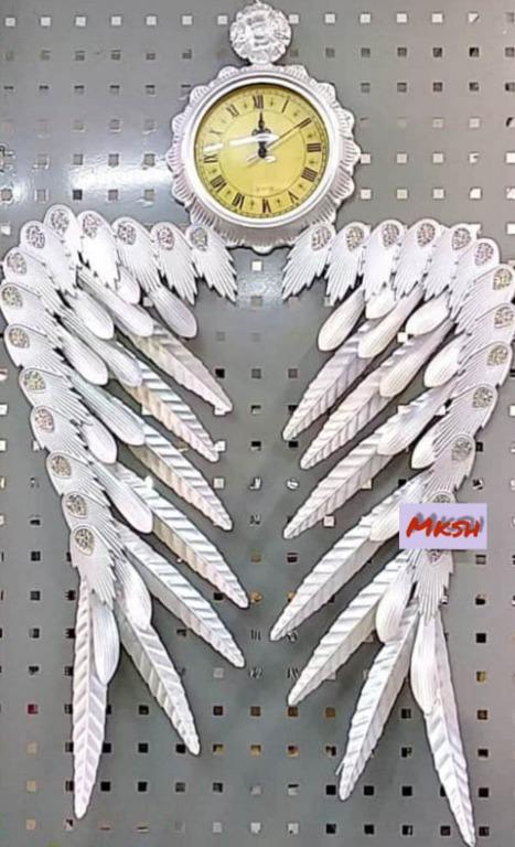 Elegant Wall Clock (Category: Clocks) located in Manila. Submitted by sportshubb (Listing ID 1024913603, Image 1). Description: Elegant Wall Clock High Quality Size: 85 cm x 52 cm Price: 3,400 09553905436 - Globe 09558494266 - Globe 09507383831‬ - Smart or Sun We can do door to door cash-on-delivery (COD) within Metro Manila Area or provincial area within selected places in Luzon Shipping: Nationwide Shipping fee will be shouldered by the custome