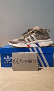(Category: ) located in . Submitted by jxsneakers (Listing ID 1024350560, Image 1). Description: .