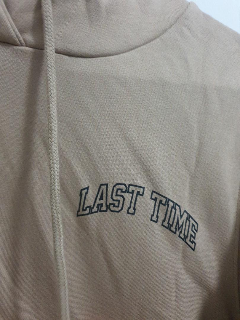 Extended sleeve hoodie Clearance