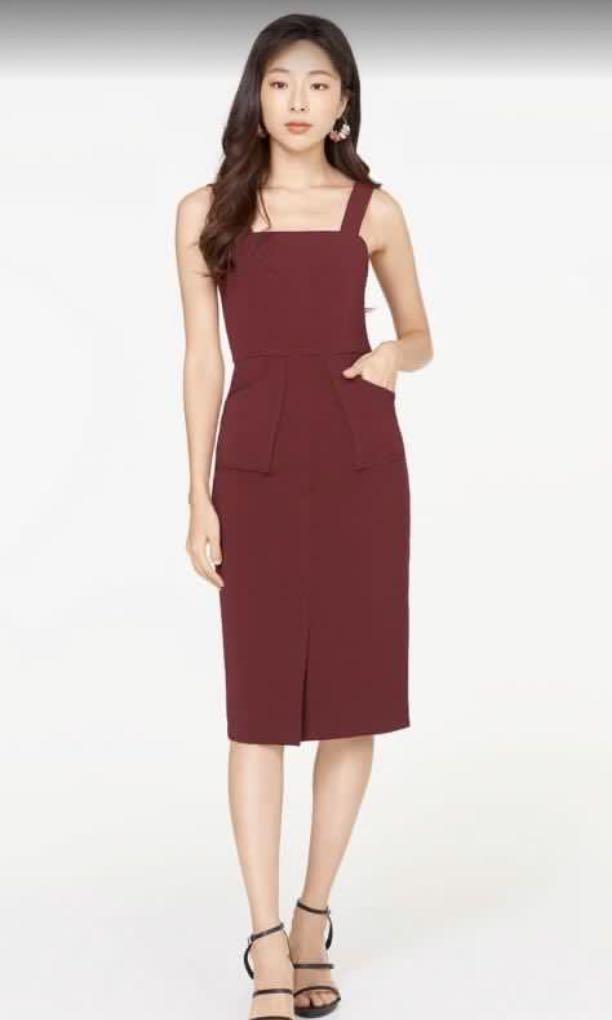 FAYTH JADELYN UTILITY MIDI DRESS BURGUNDY (S), Women's Fashion, Dresses &  Sets, Dresses on Carousell