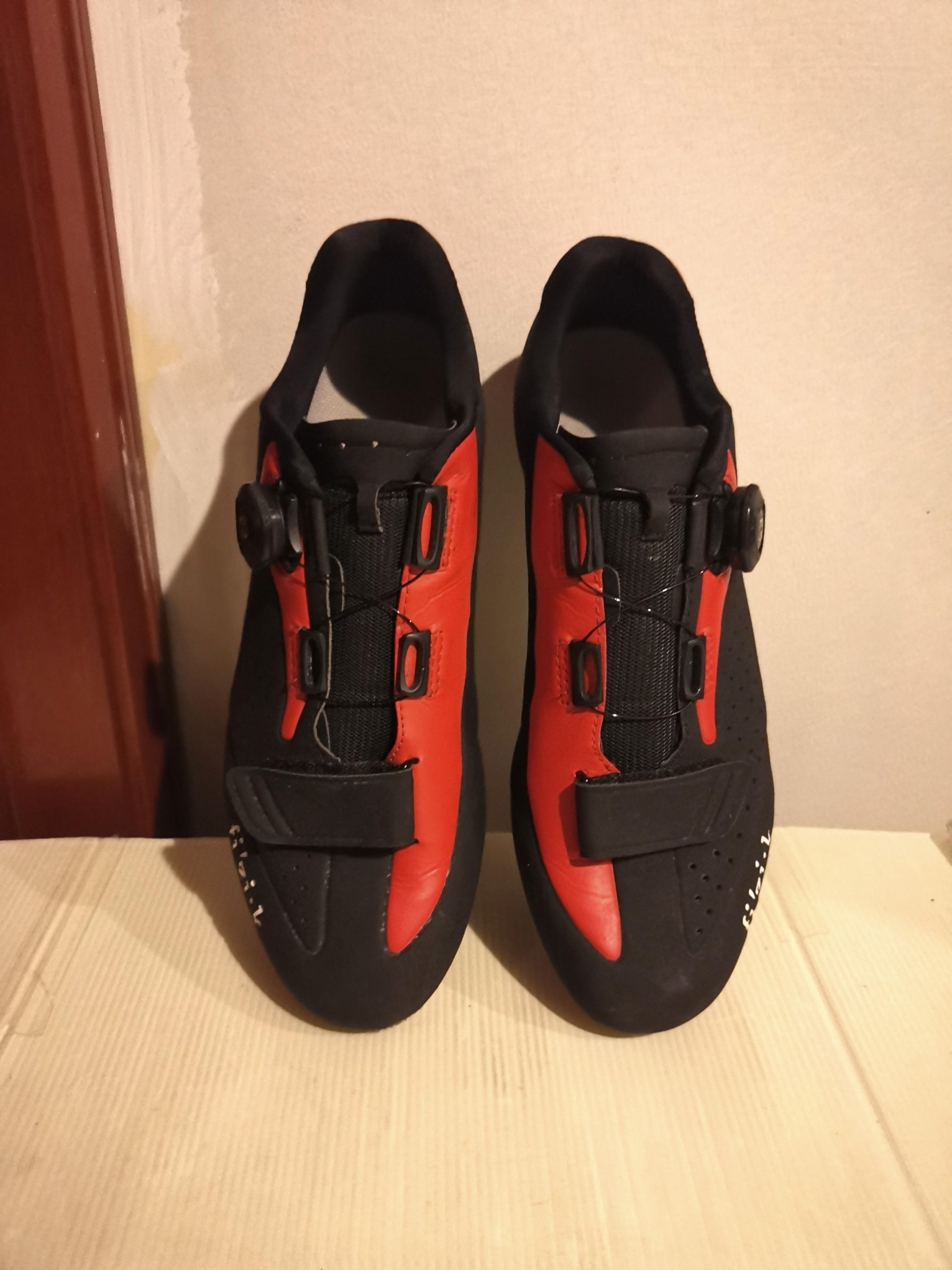 sale cycling shoes