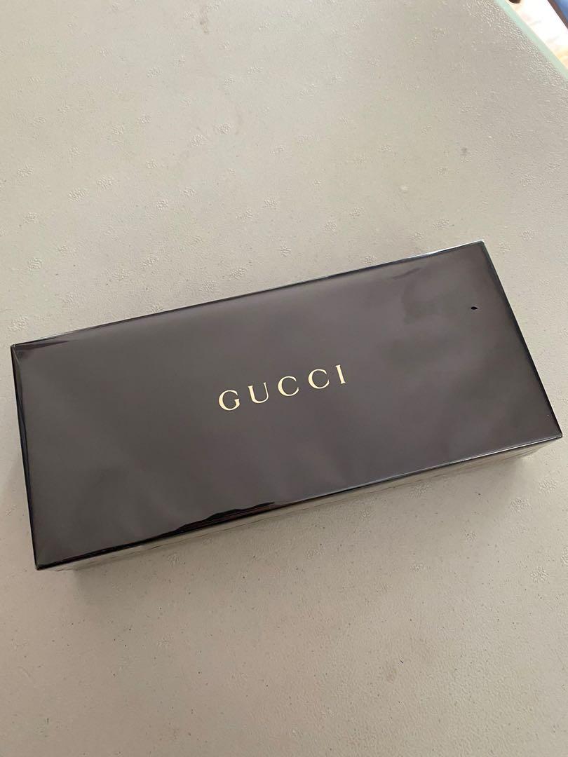 gucci perfume gift