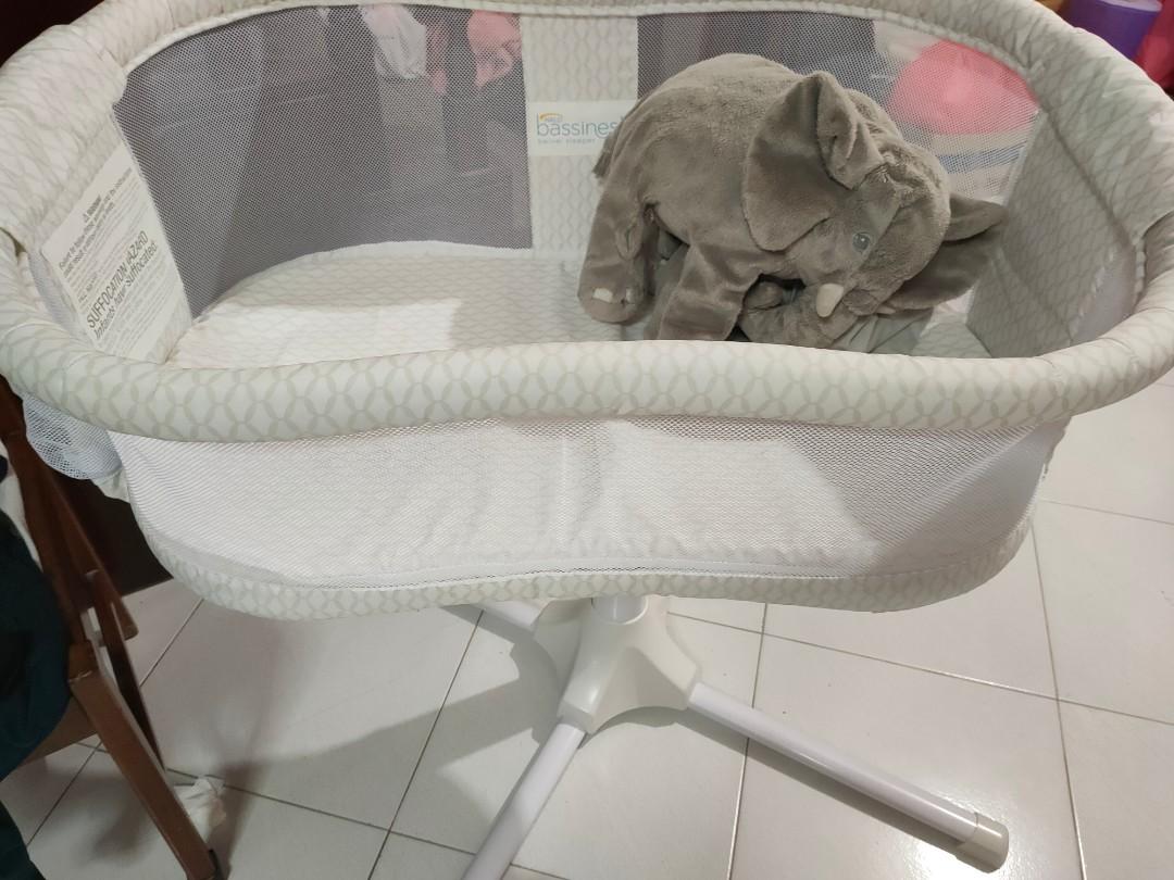 Halo swivel Babies & Kids, Baby Nursery & Kids Furniture