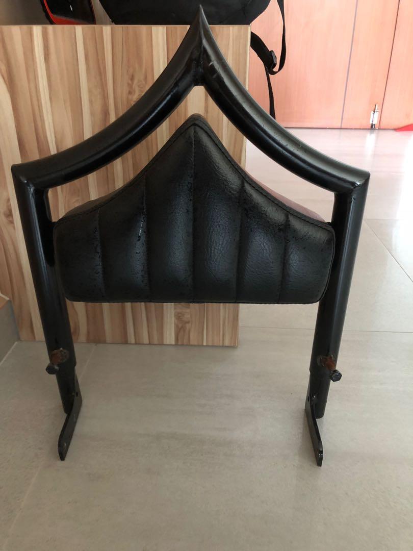 crown sissy bar