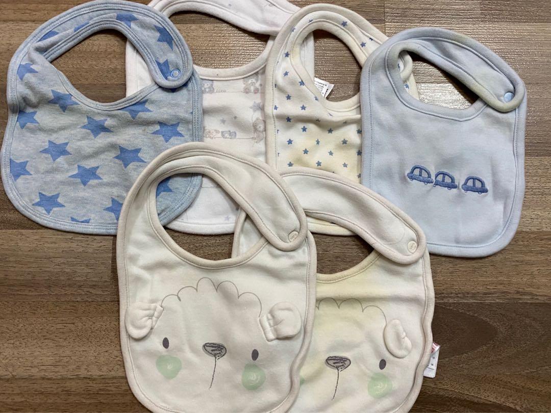 Infant Bib (Category: Weaning & Toddler Feeding) located in Cebu City. Submitted by ancienttreasures (Listing ID 1024897305, Image 1). Description: 5 pieces Infant Bib.