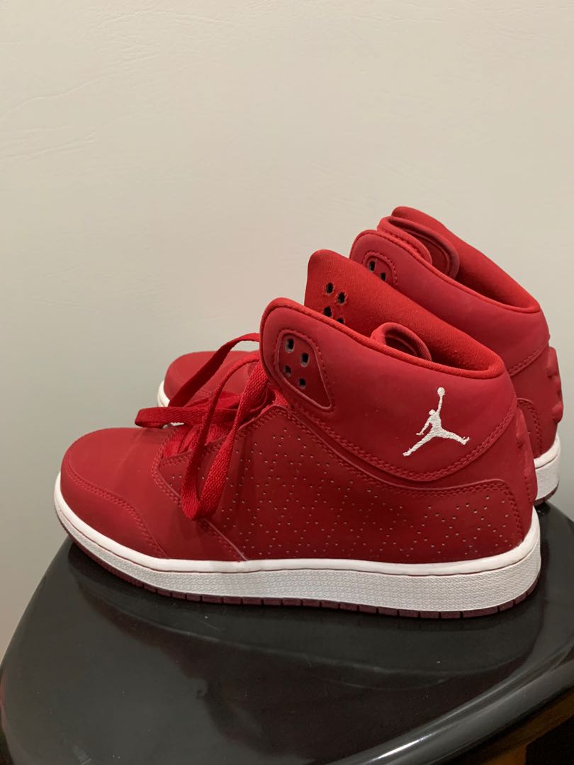 Jordan's Mid-High shoes, Men's Fashion 