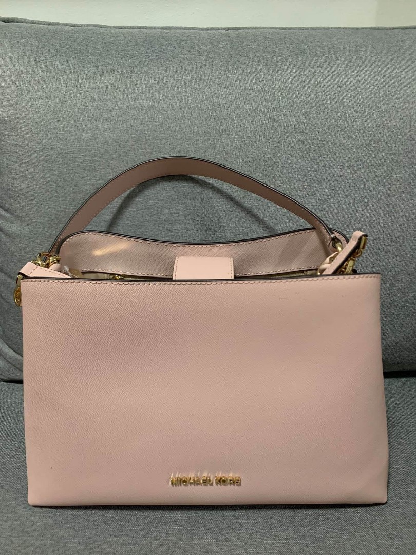 Michael kors clearance sofia bag