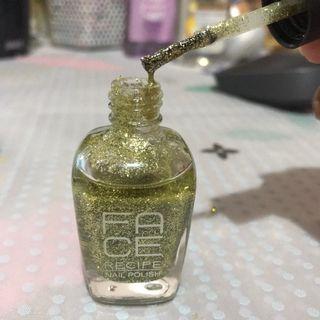 nail polish