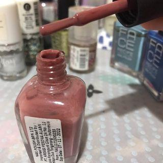 nail polish