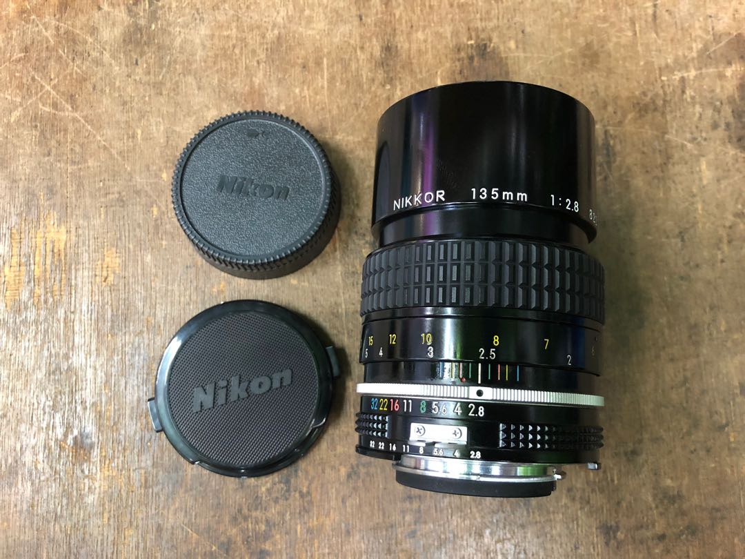 Nikon Nikkor Ai 135mm f2.8手動鏡, 攝影器材, 鏡頭及裝備- Carousell