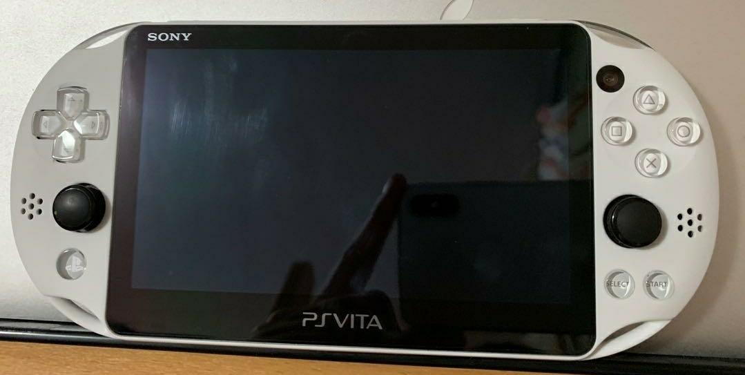 Psv Ps Vita Psvita 06 白色閒置近全新另請大家小心圖3 Iamnap個契弟 電子遊戲 電子遊戲機 Playstation Carousell