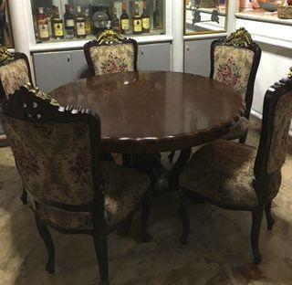 SOLID WOOD DINING TABLE AND CHAIR SET