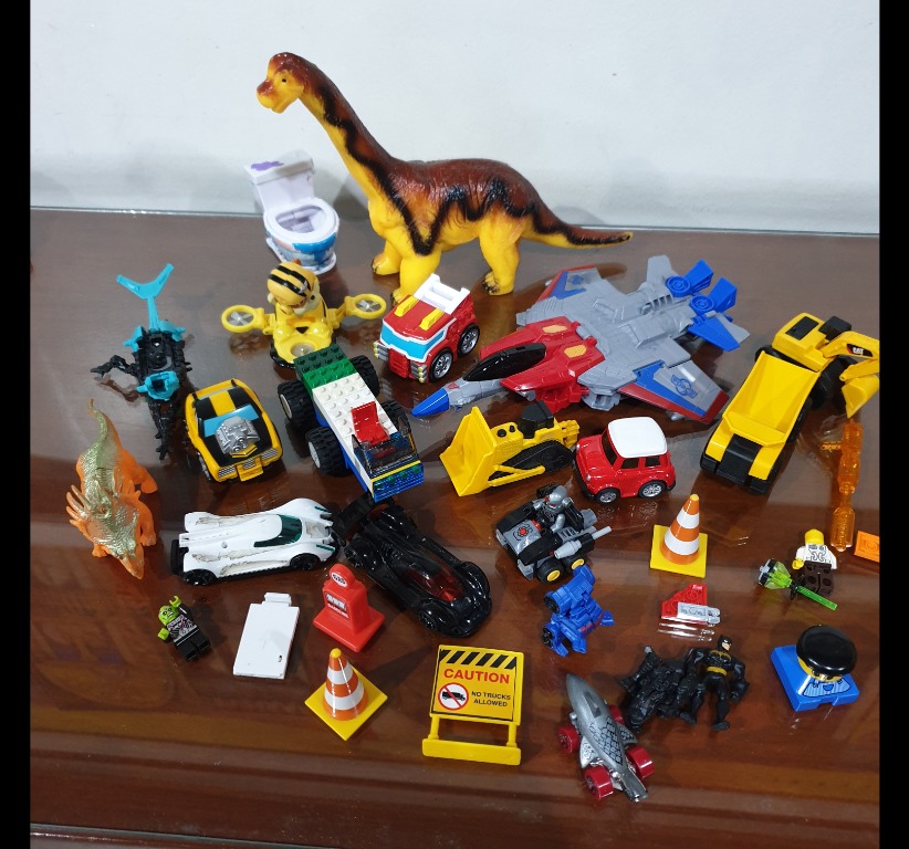 toys games and more store