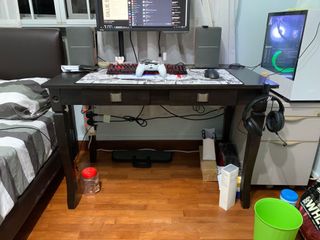 (Category: ) located in . Submitted by lonecat_ (Listing ID 1024997251, Image 1). Description: .