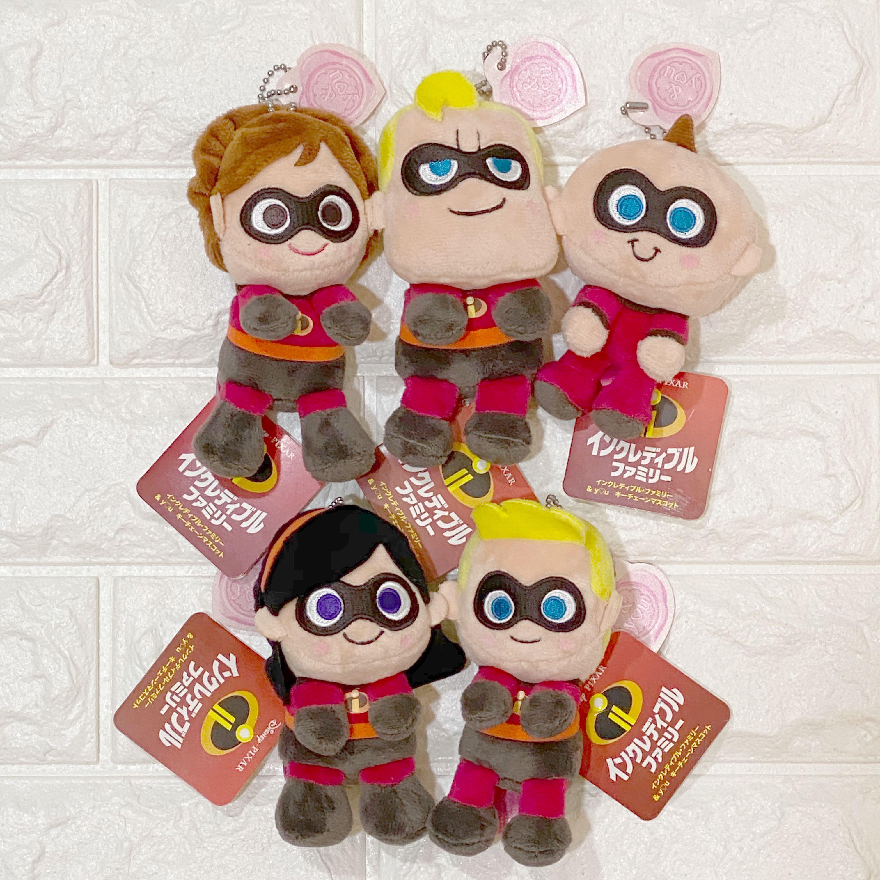 Toreba Disney sega complete set of incredibles Mr incredible