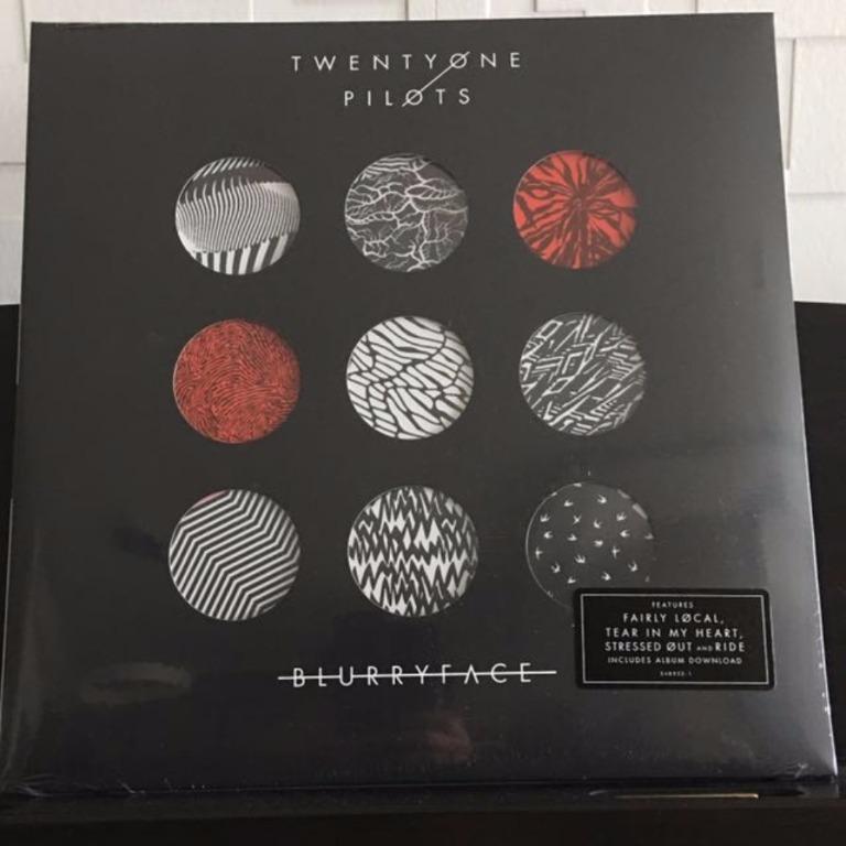 Twenty One Pilots Blurryface Vinyl Lp New Music Media Cds Dvds Other Media On Carousell