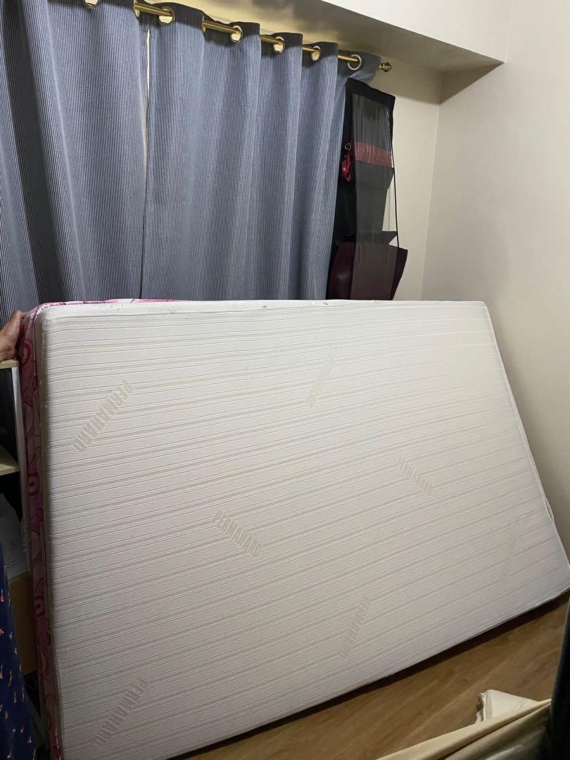 Uratex Permahard deluxe mattress double, Furniture & Home Living