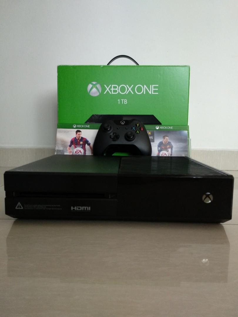Xbox One 1tb Pls Read And It S Available Toys Games Video Gaming Consoles On Carousell