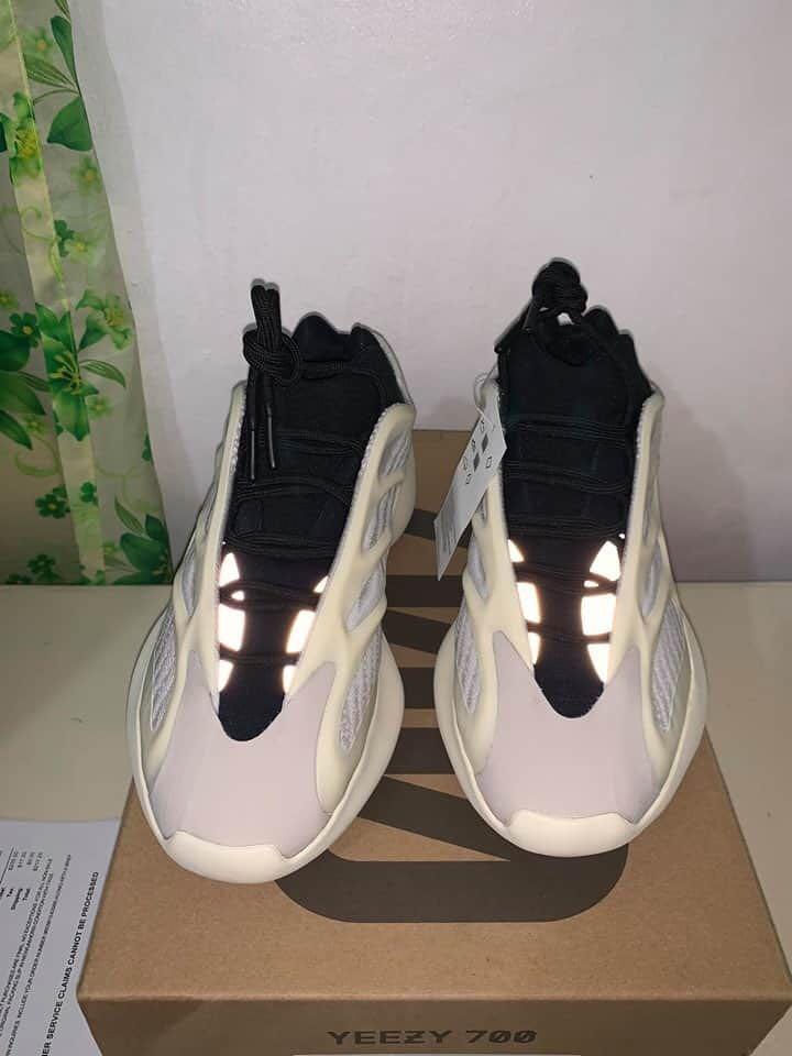 Yeezy 700 size 6.5 hot sale