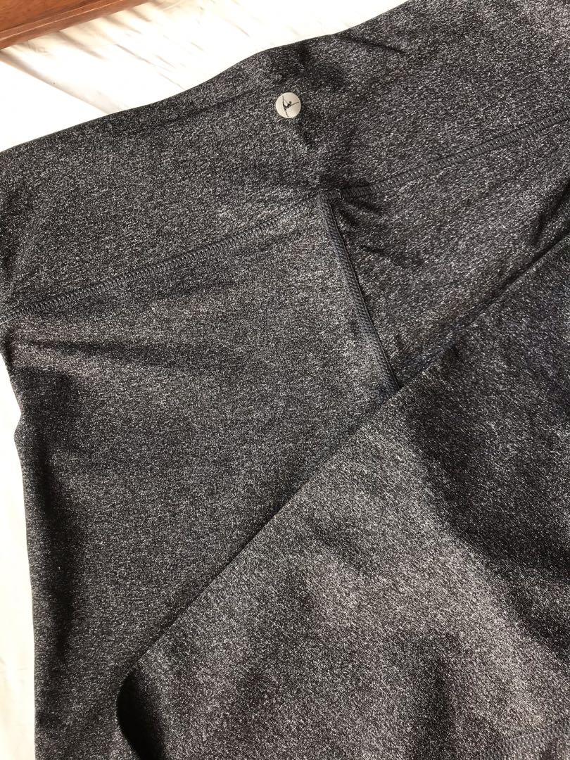 Yoga Pants thick quality (Category: Activewear) located in Cebu City. Submitted by frime (Listing ID 1025016976, Image 2). Description: Last 3 pcs available. Not restocking due to to change of location. 2 - small 1 - medium Very good quality. Thread is thick and well sewn and spandex type is very stretchable and comfy to wear .