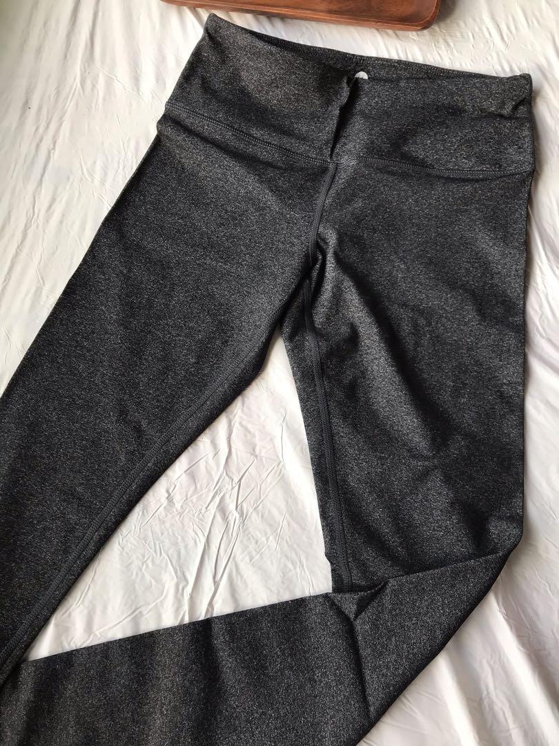 Yoga Pants thick quality (Category: Activewear) located in Cebu City. Submitted by frime (Listing ID 1025016976, Image 1). Description: Last 3 pcs available. Not restocking due to to change of location. 2 - small 1 - medium Very good quality. Thread is thick and well sewn and spandex type is very stretchable and comfy to wear .