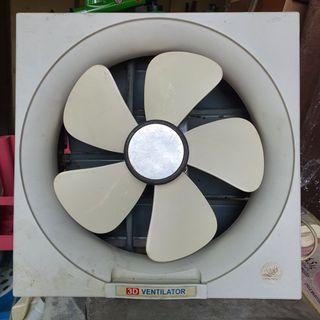 3D Exhaust Fan 16x16"
