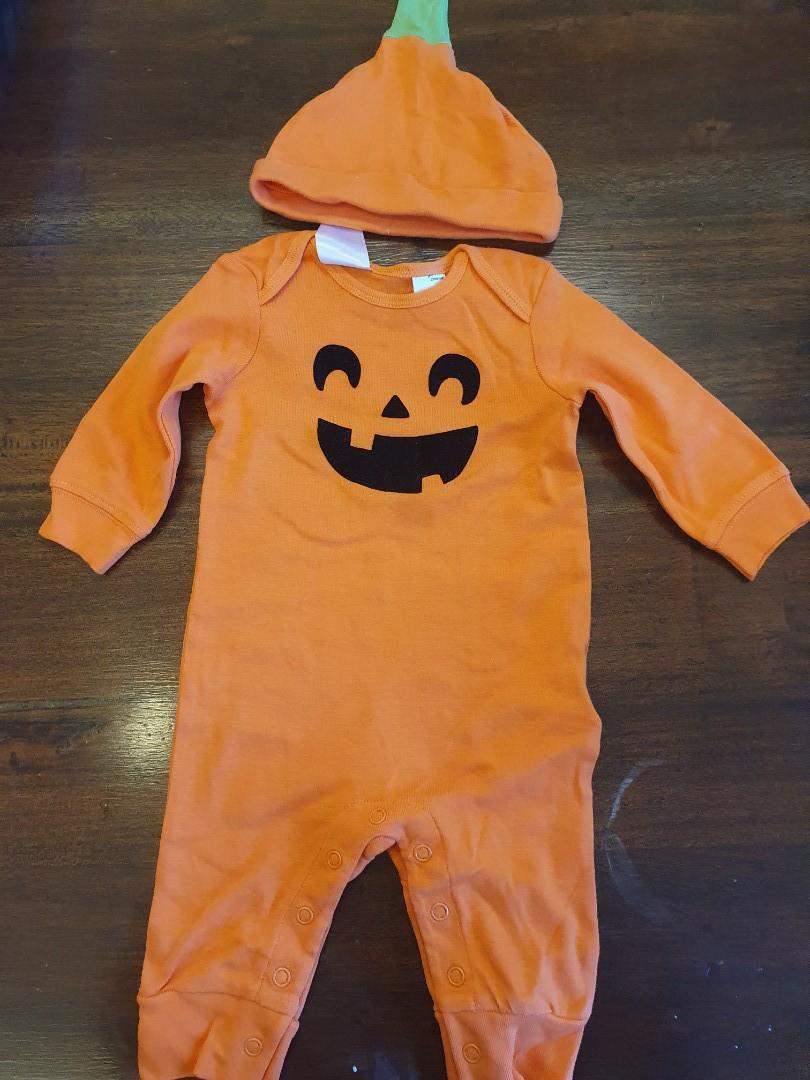 carters pumpkin costume