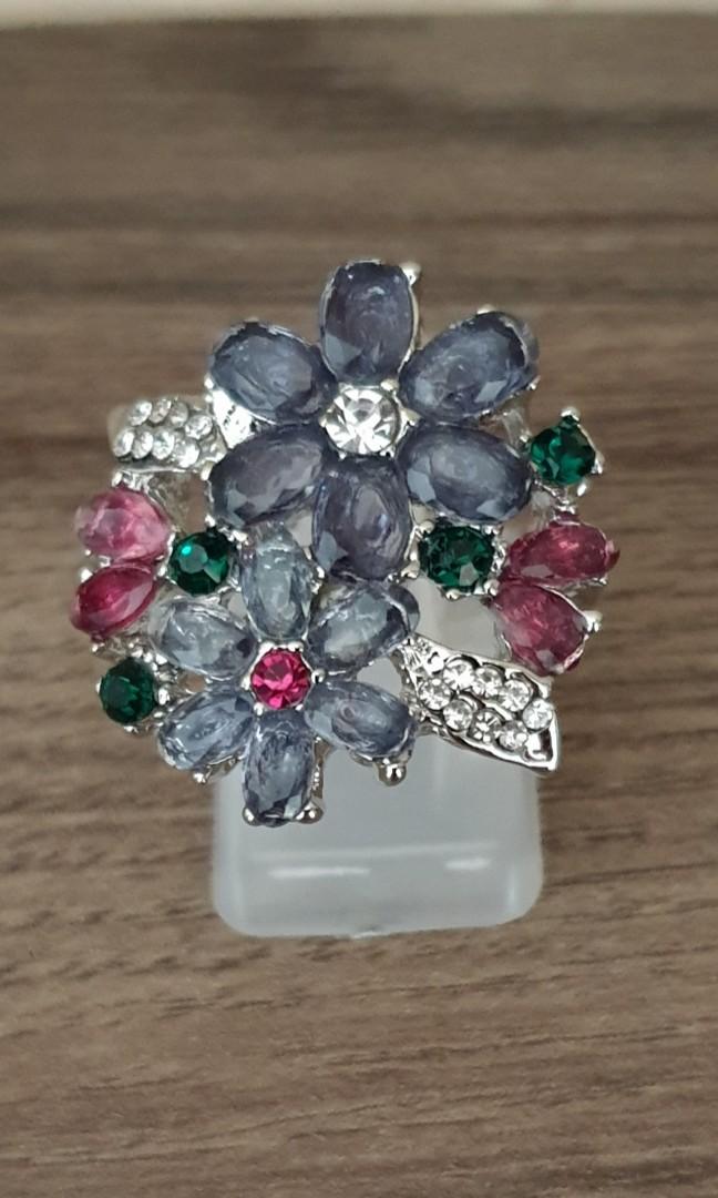 925 Sterling Silver Natural Multicolour Gemstones Flower Cluster Ring Women S Fashion Jewellery Rings On Carousell