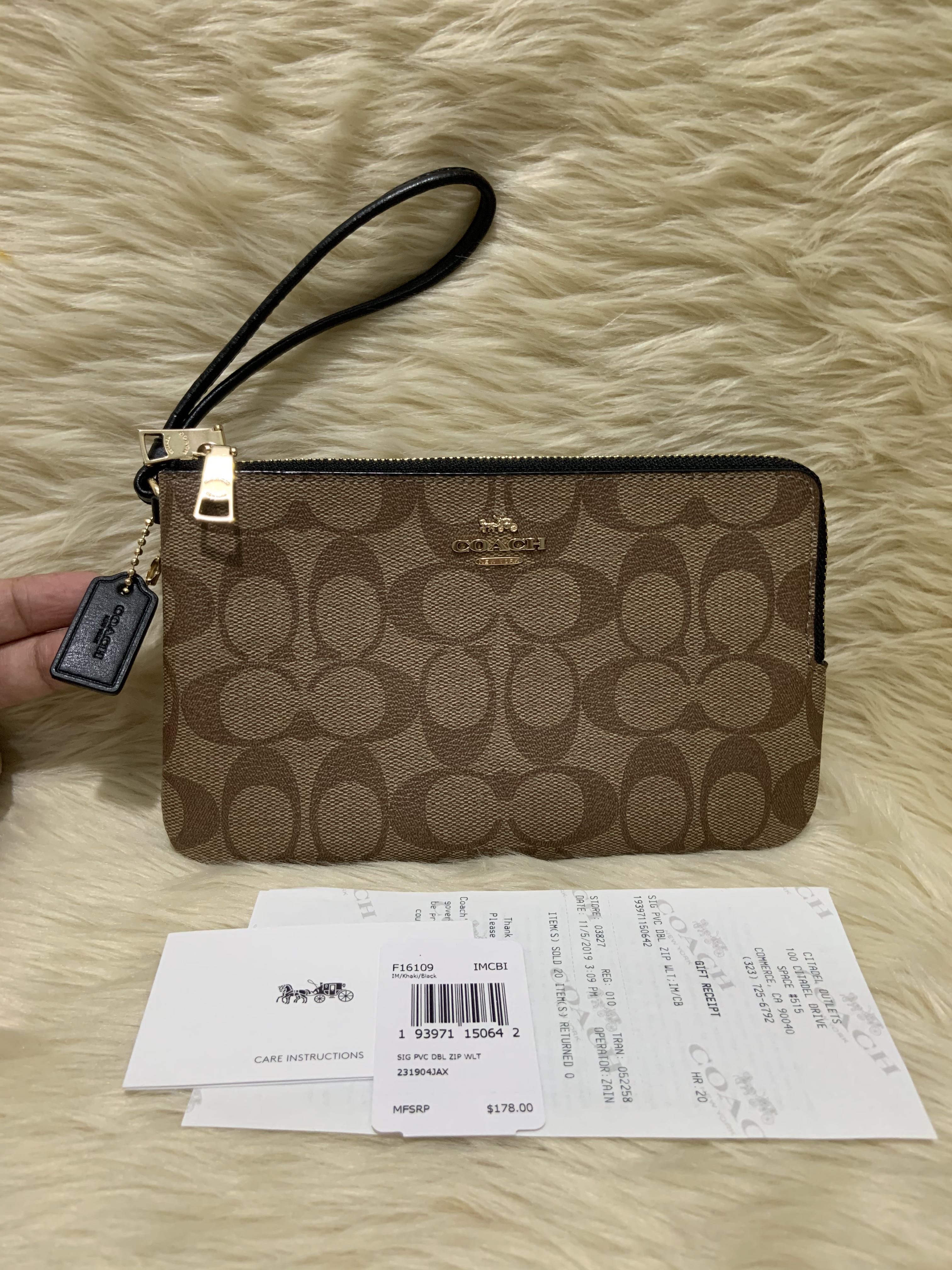 Authentic Coach Large Double Zip Wristlet Women s Fashion